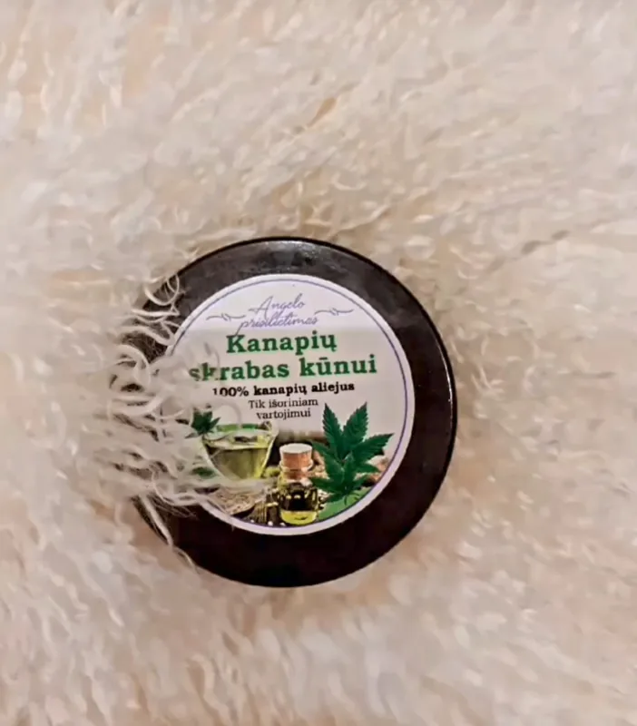 Kanapių skrabas kūnui — Klaipėdos krašto aliejaus produktas